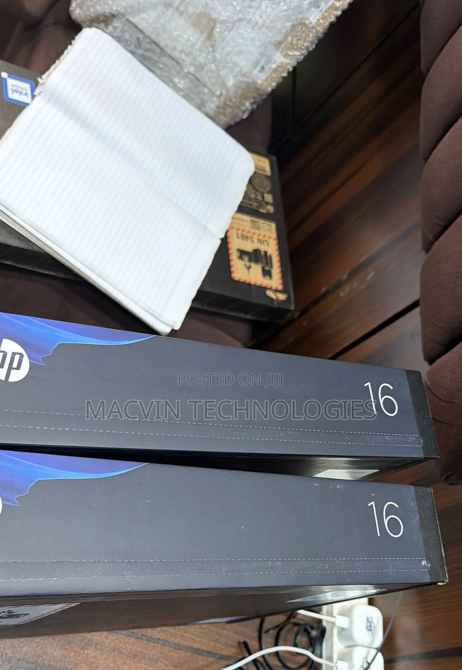 New Laptop HP OmniBook X Flip 16" 16GB Intel Core Ultra 7 SSD 1T