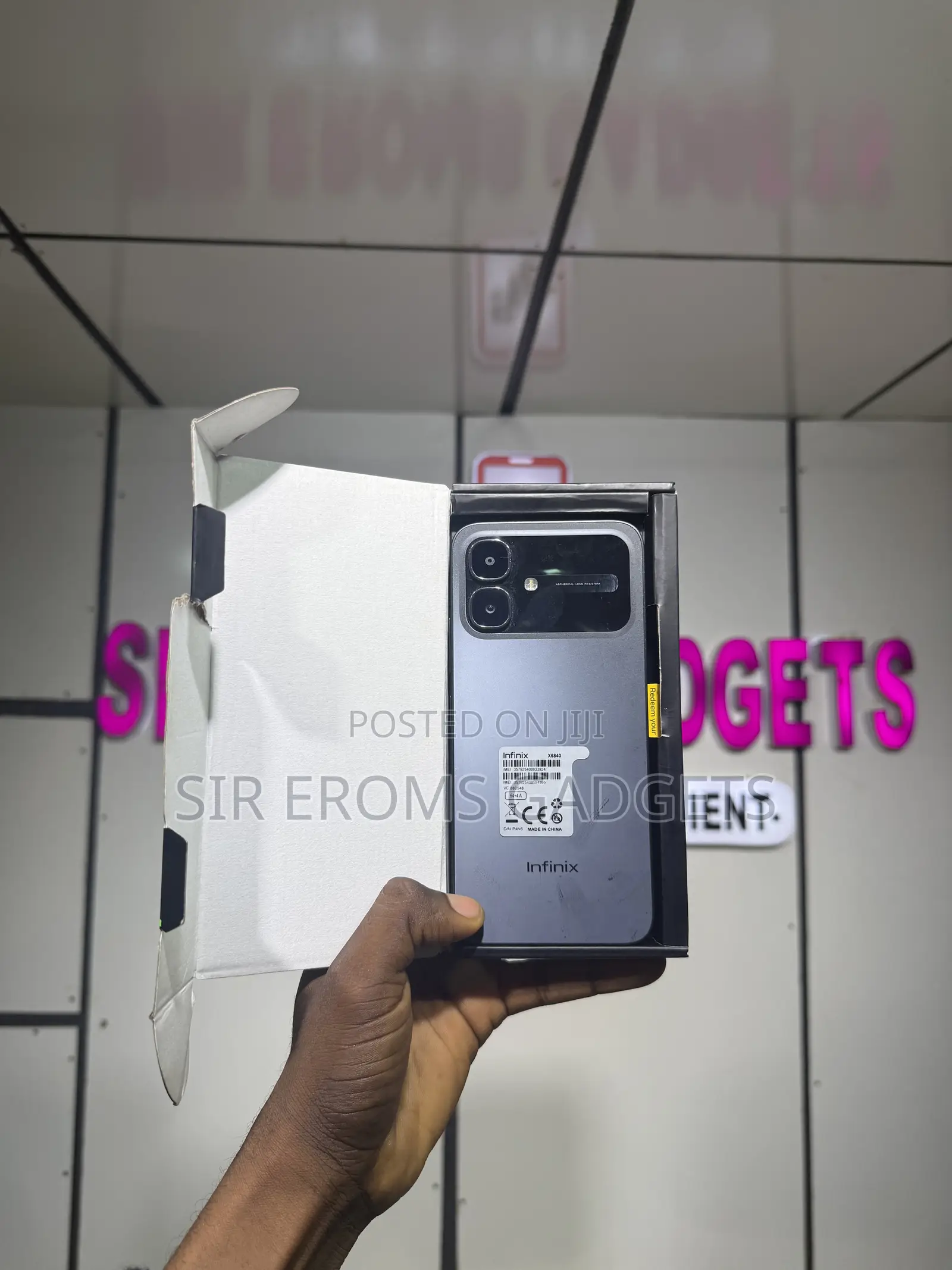 Infinix Smart 20 64 GB Black