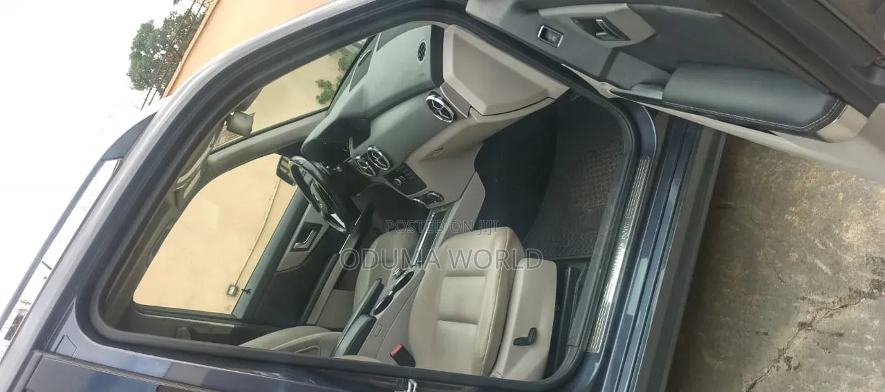 Mercedes-Benz GLK-Class 2013 Gray