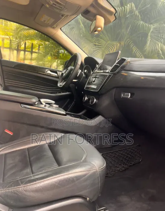 Mercedes-Benz GLE-Class 2016 White