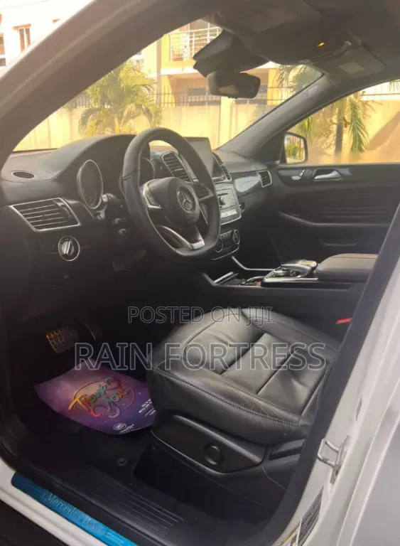 Mercedes-Benz GLE-Class 2016 White