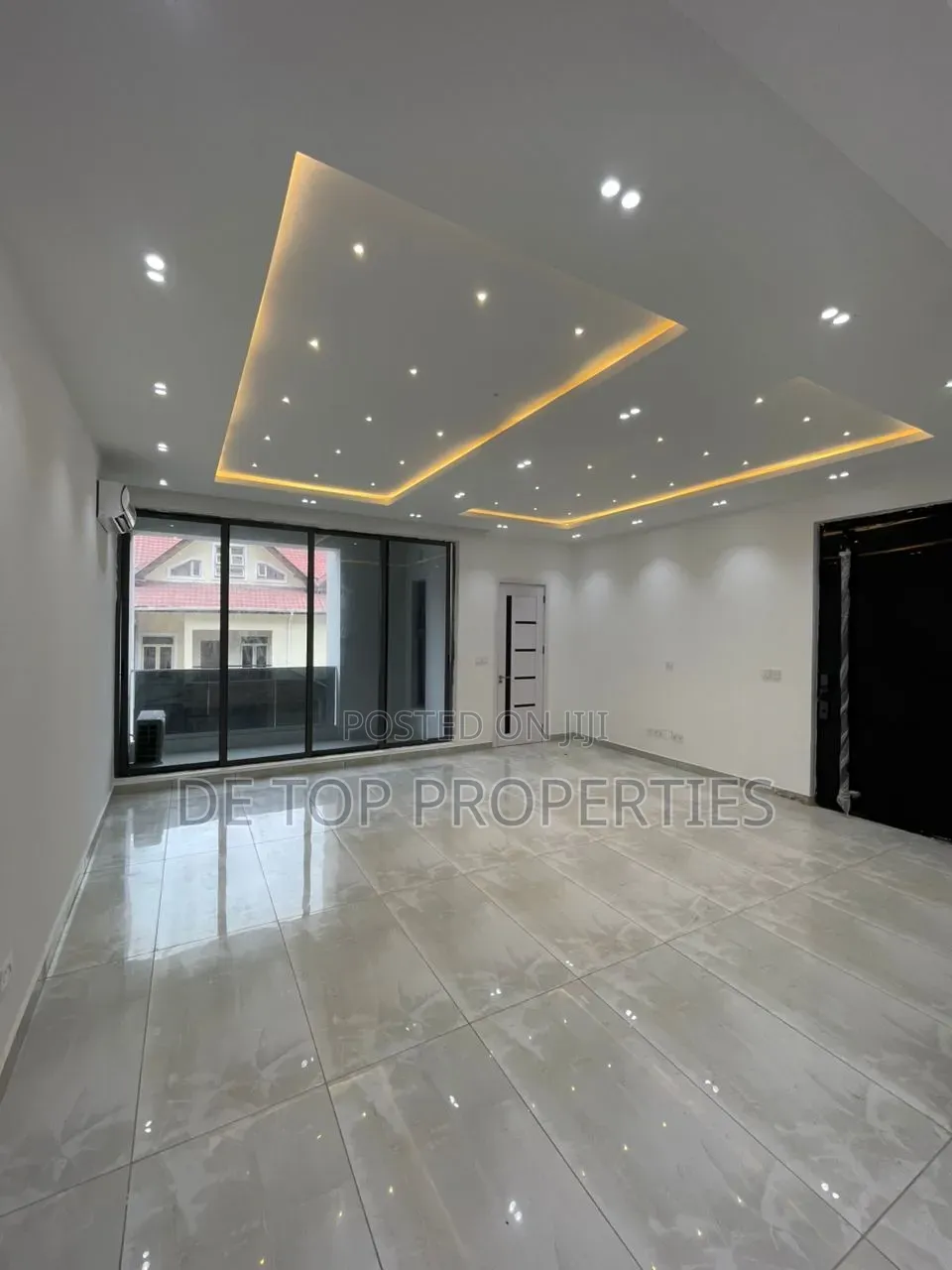 3bdrm Duplex in Lekki Phase 1 for rent