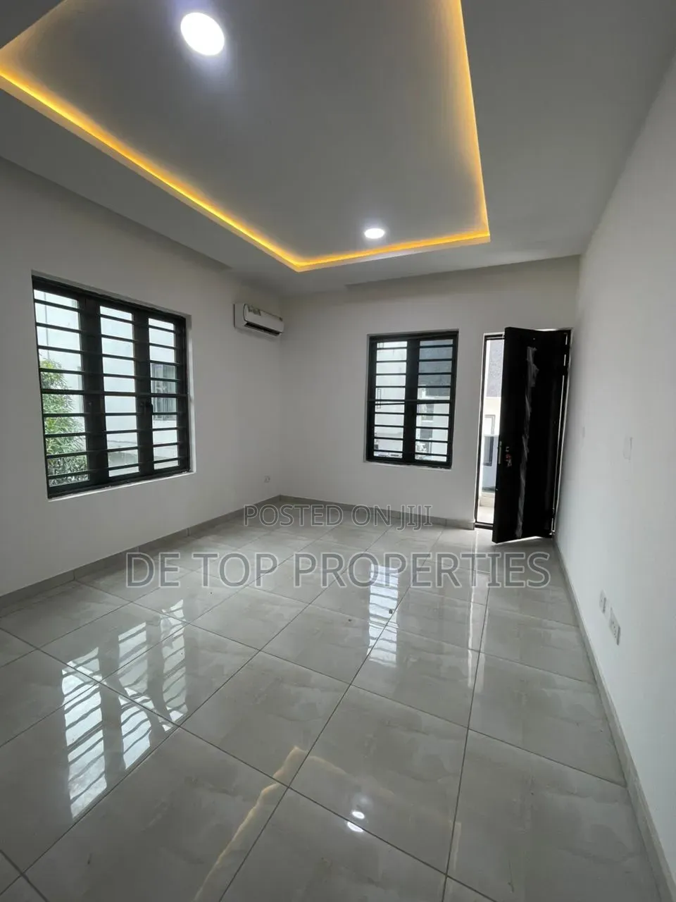 3bdrm Duplex in Lekki Phase 1 for rent