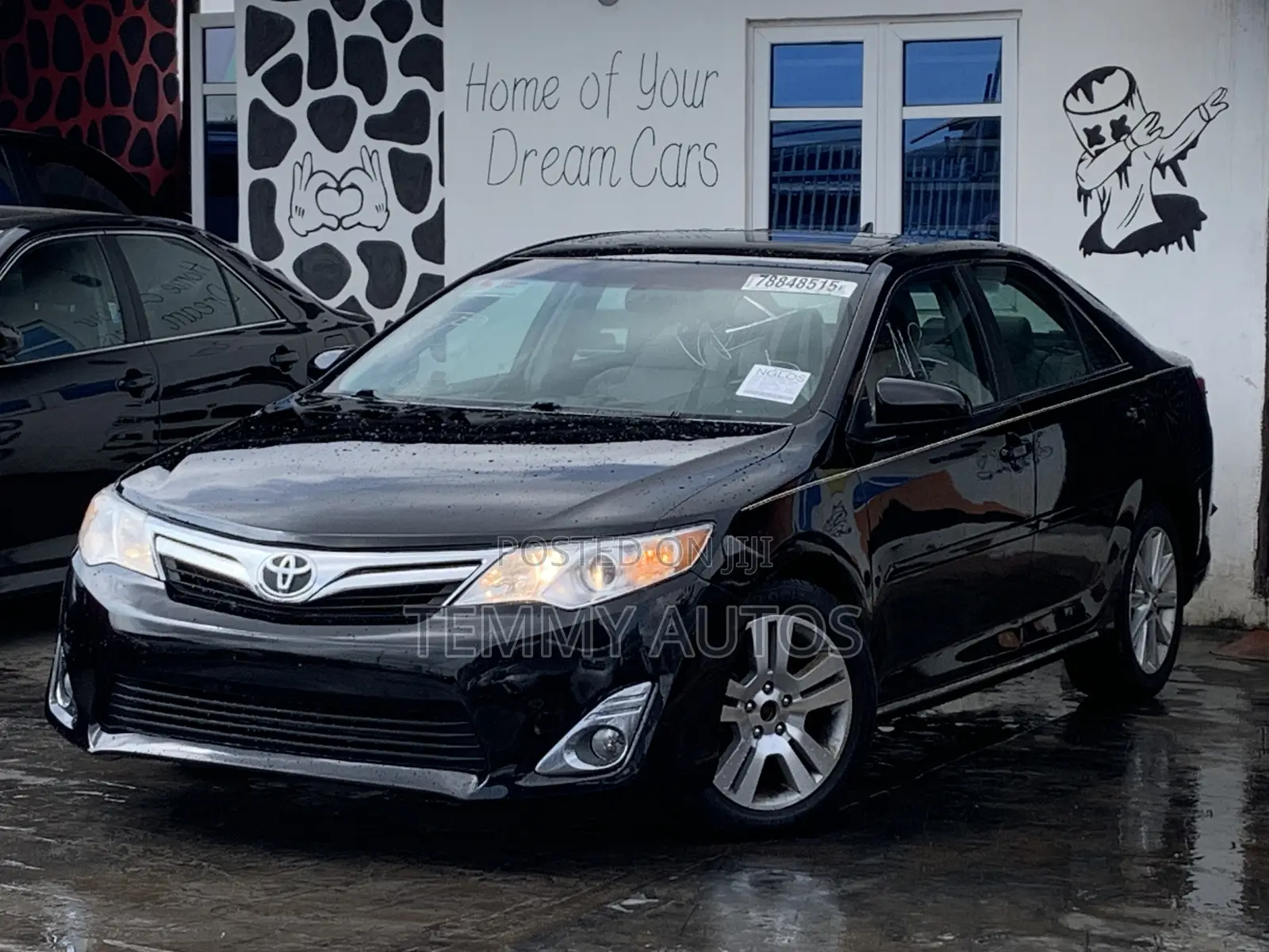 Toyota Camry XLE V6 4dr Sedan (3.5L 6cyl 6A) 2012 Gray