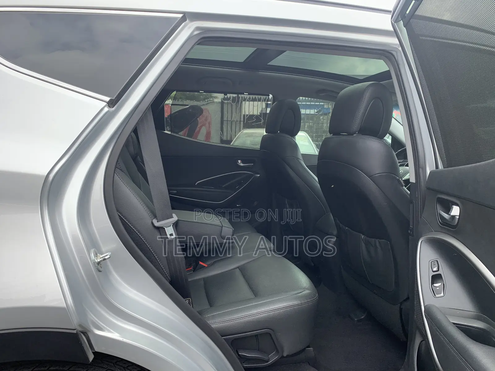 Hyundai Santa Fe SE AWD 2017 Silver