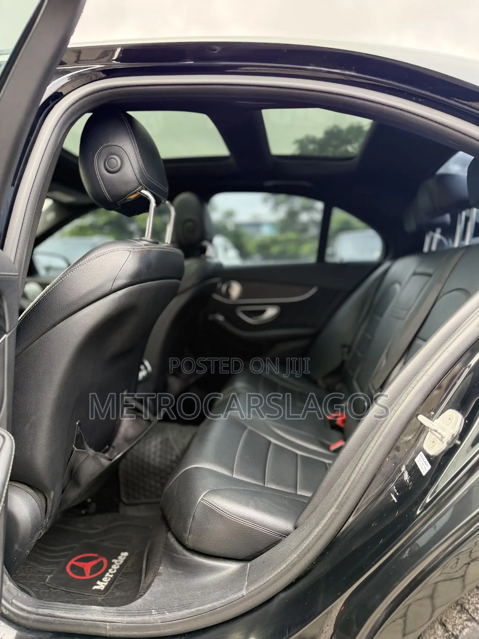 Mercedes-Benz C300 Base 4dr RWD Sedan (2.0L 4cyl 7A) 2015 Black