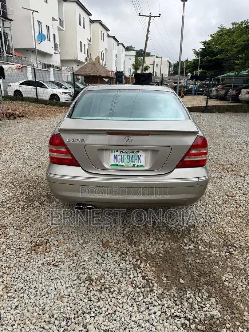 Mercedes-Benz C230 2007 Gray