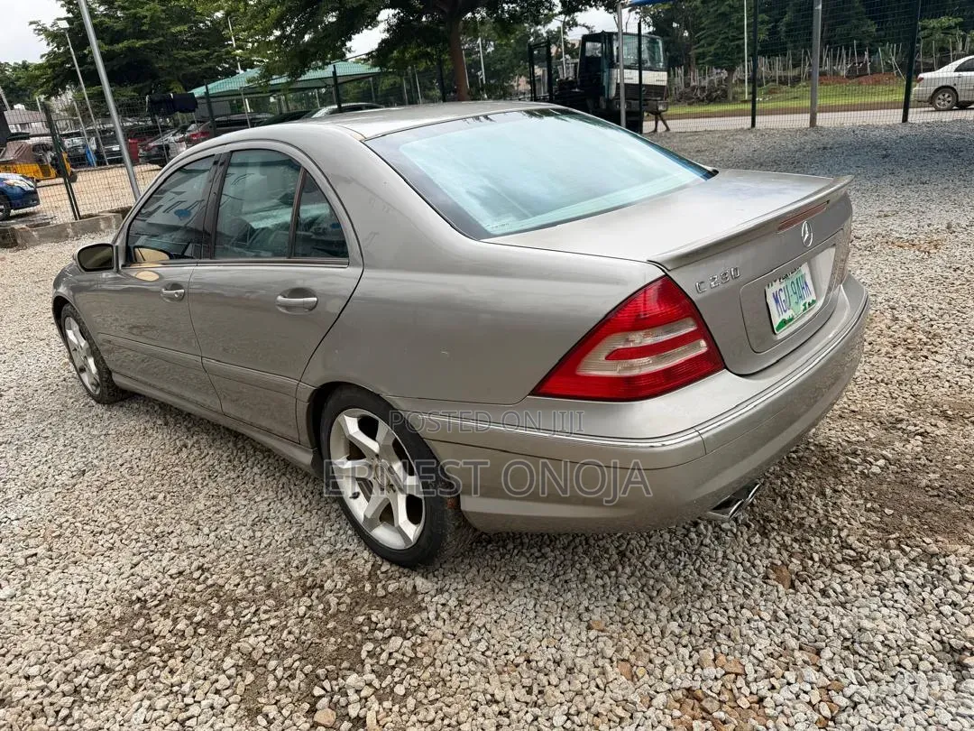 Mercedes-Benz C230 2007 Gray