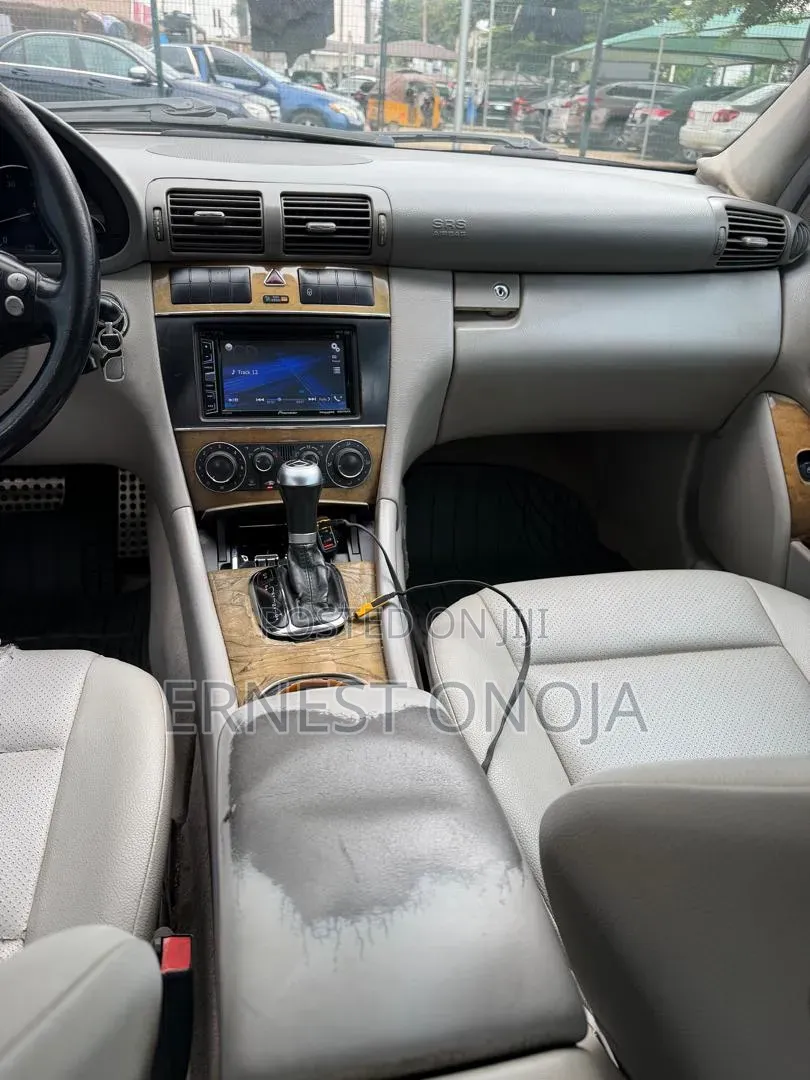 Mercedes-Benz C230 2007 Gray