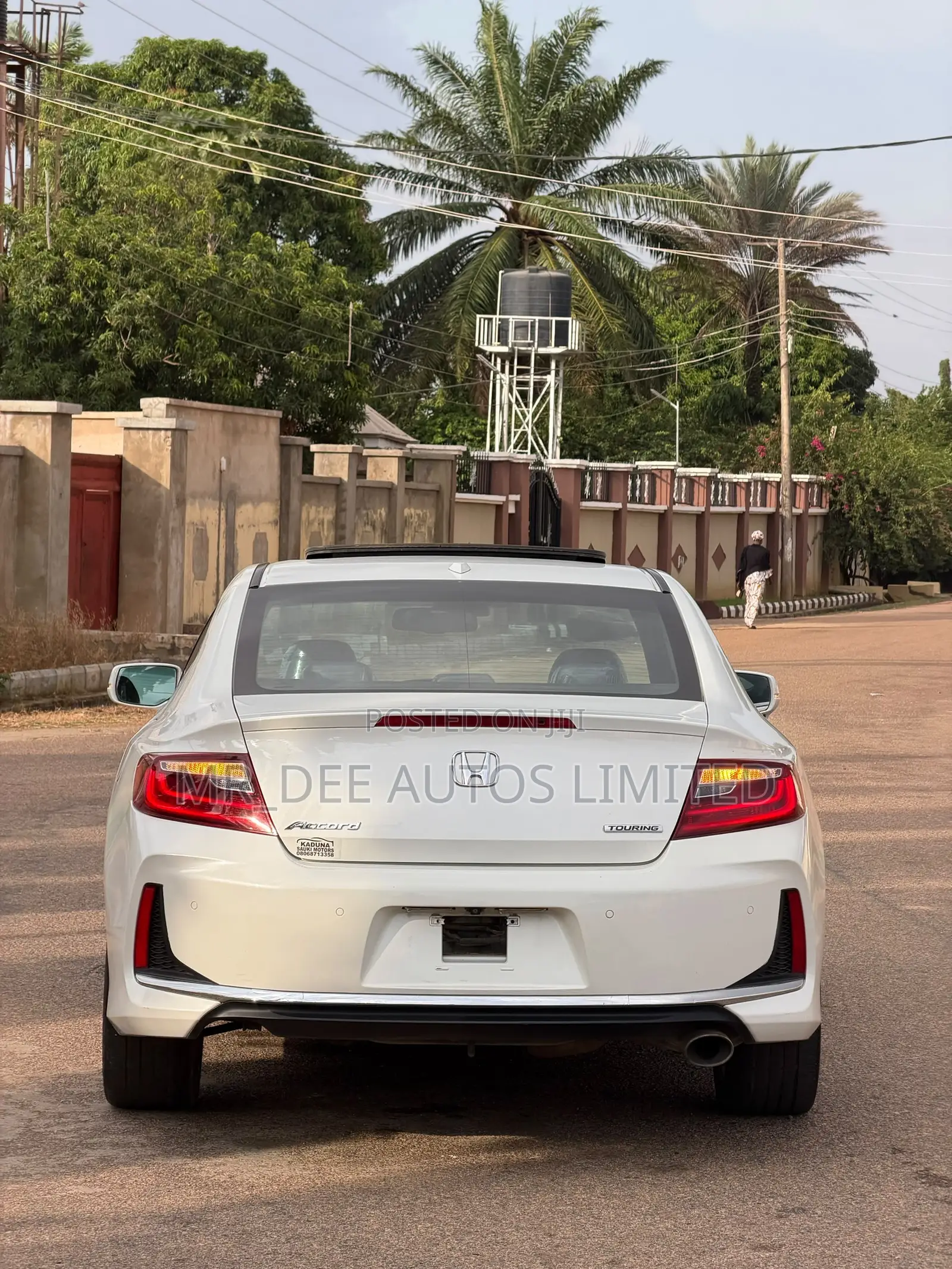 Honda Accord Touring V6 2dr Coupe FWD (3.5L 6cyl 6A) 2017 White