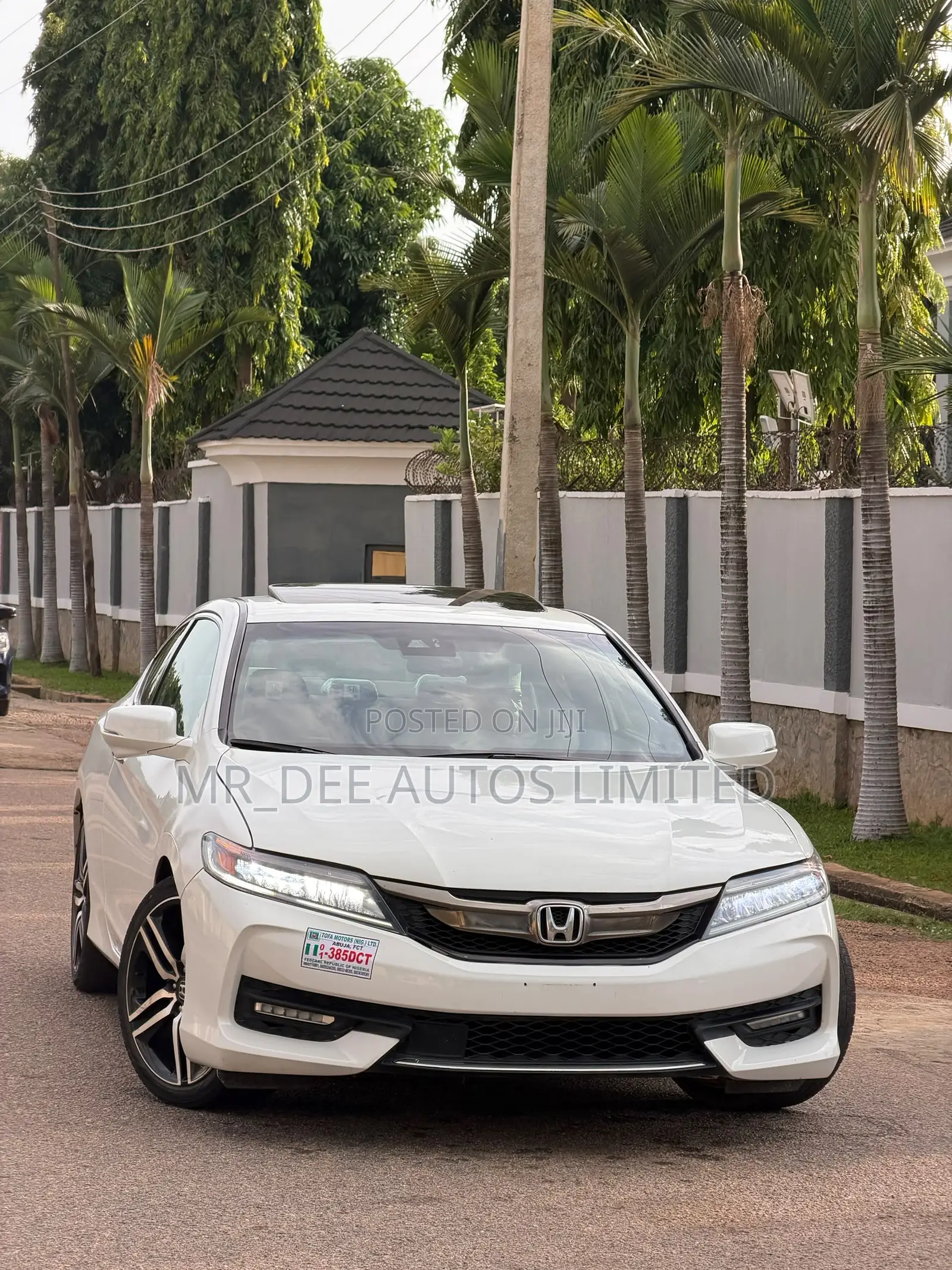 Honda Accord Touring V6 2dr Coupe FWD (3.5L 6cyl 6A) 2017 White