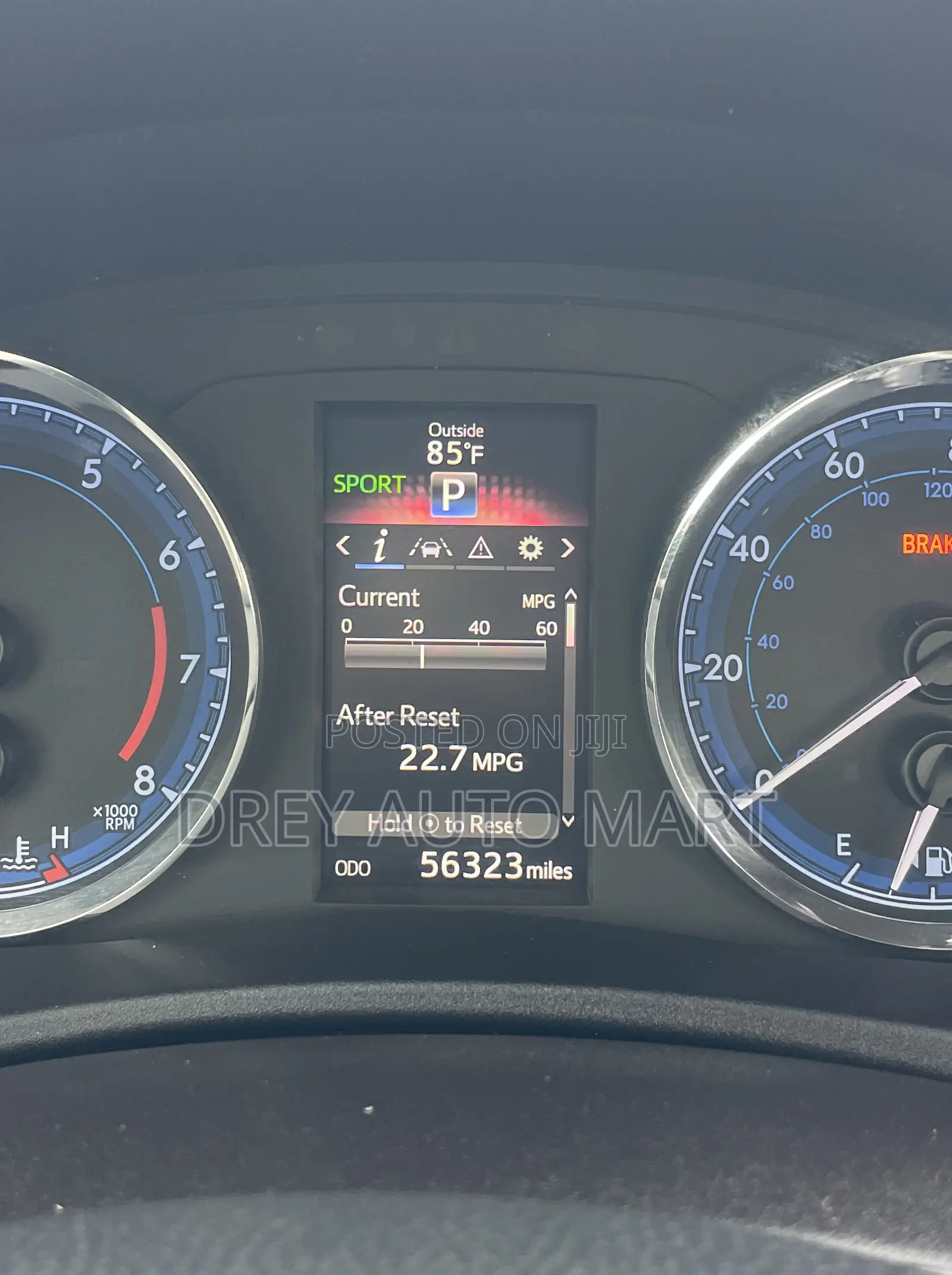 Toyota Corolla SE 4dr Sedan (1.8L 4cyl CVT) 2017 Red
