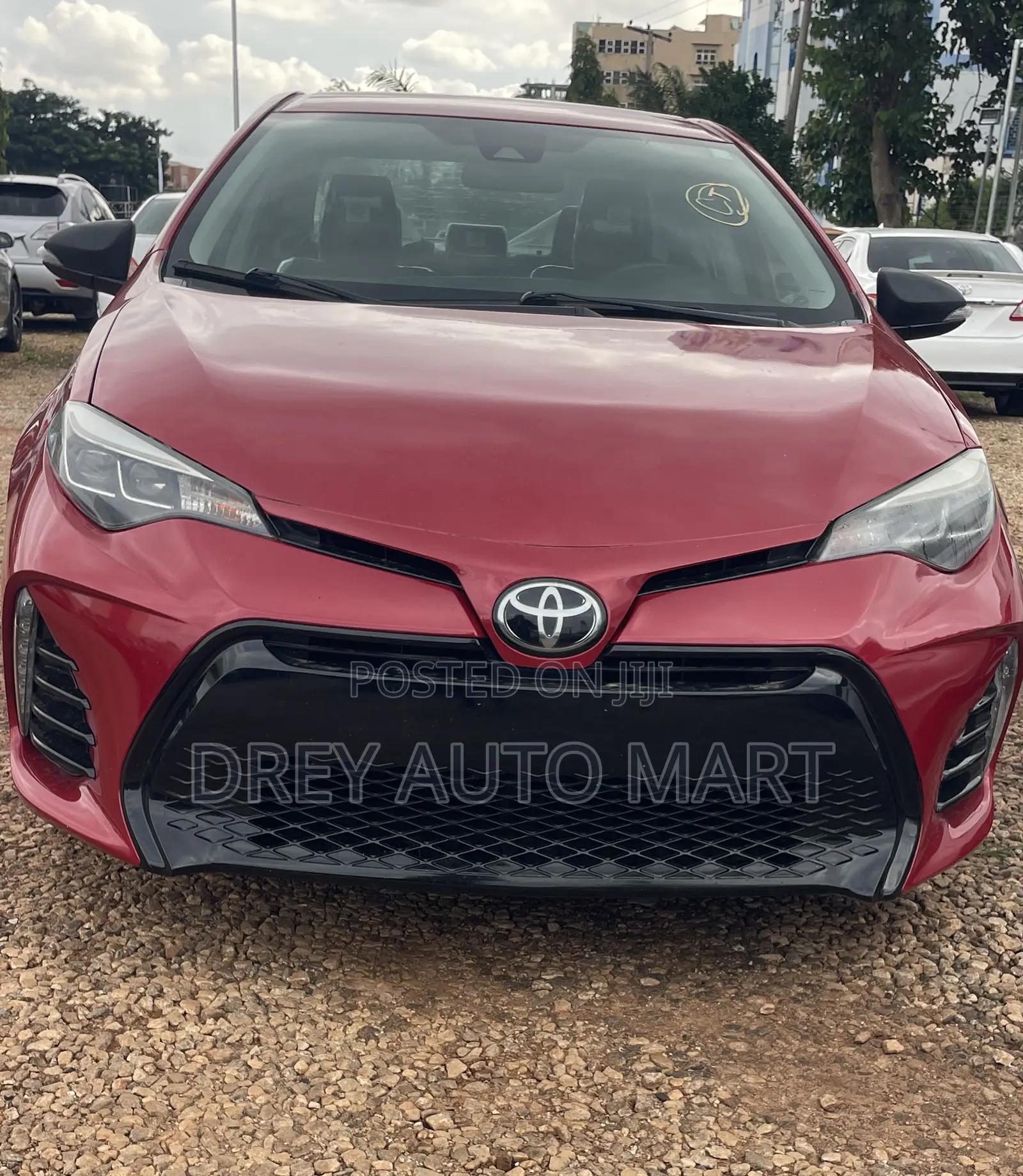 Toyota Corolla SE 4dr Sedan (1.8L 4cyl CVT) 2017 Red