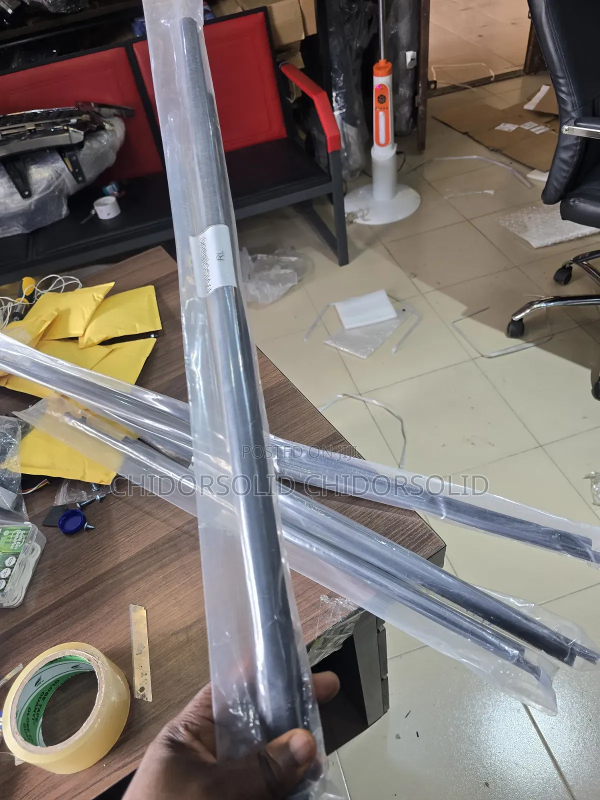 Upper Door Glass Chrome Hillux 2010 2022-2024