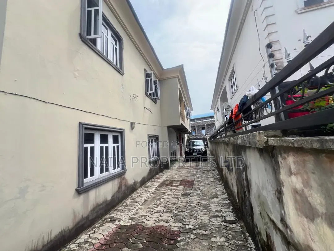 3bdrm Block of Flats in Ogidan, Sangotedo for sale