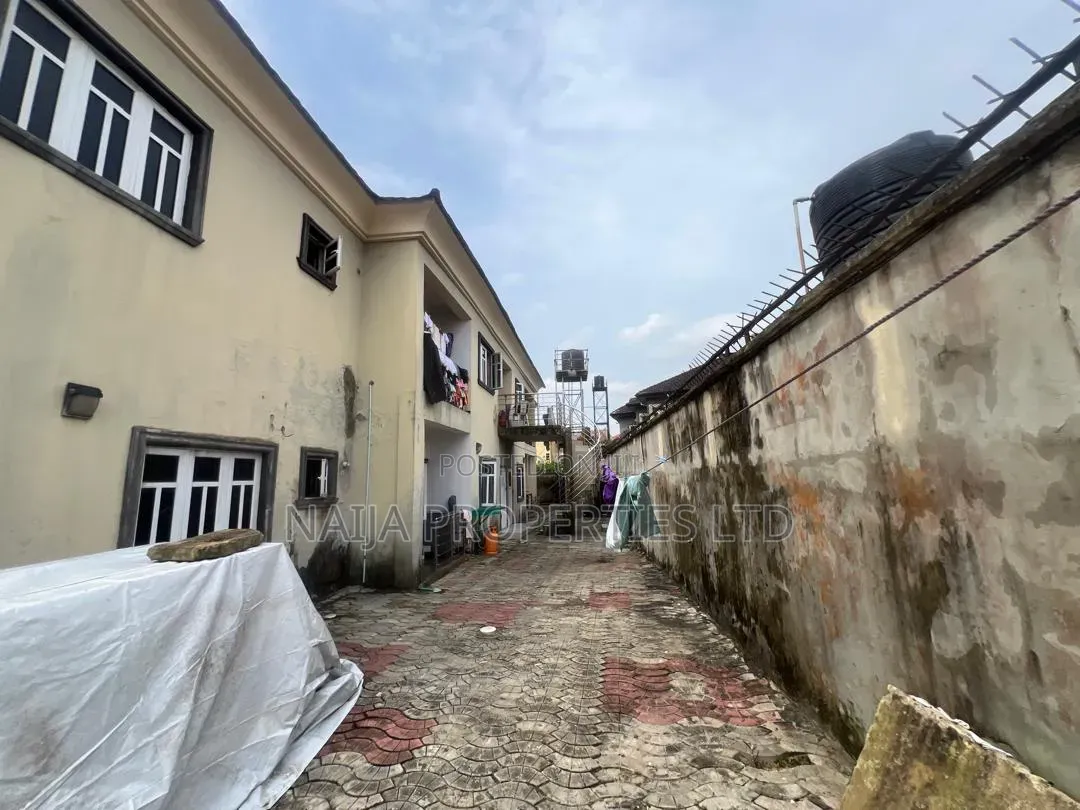 3bdrm Block of Flats in Ogidan, Sangotedo for sale