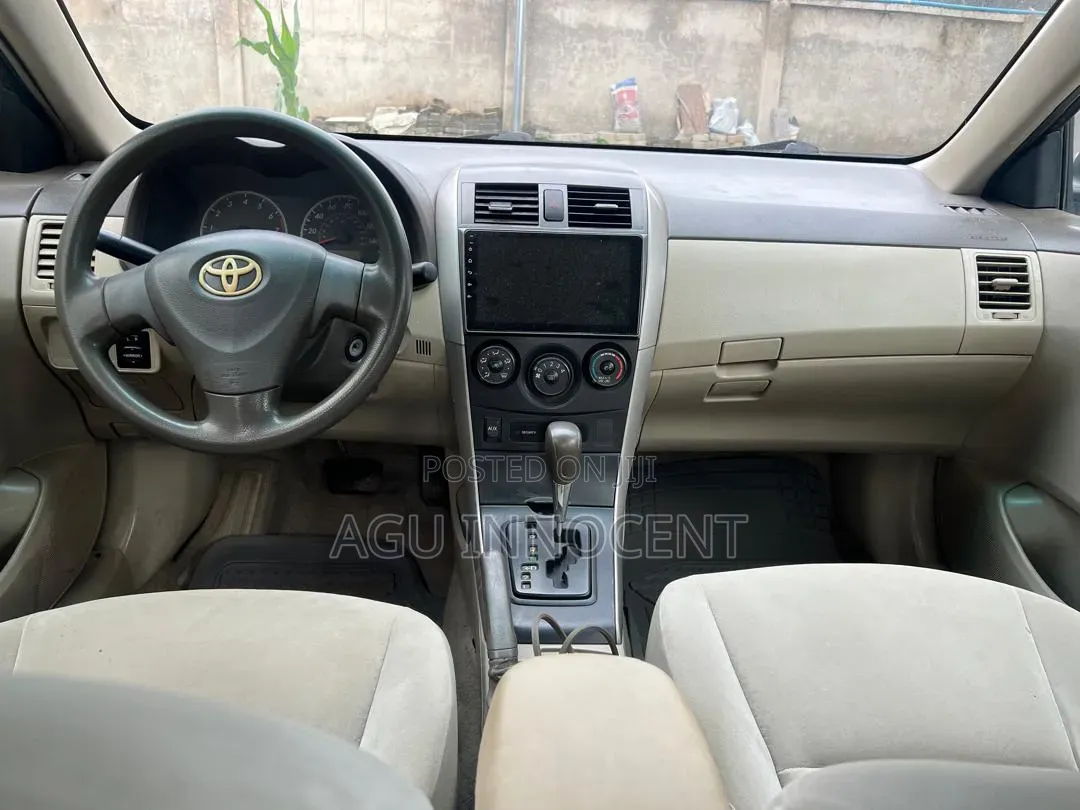 Toyota Corolla 2008 Black