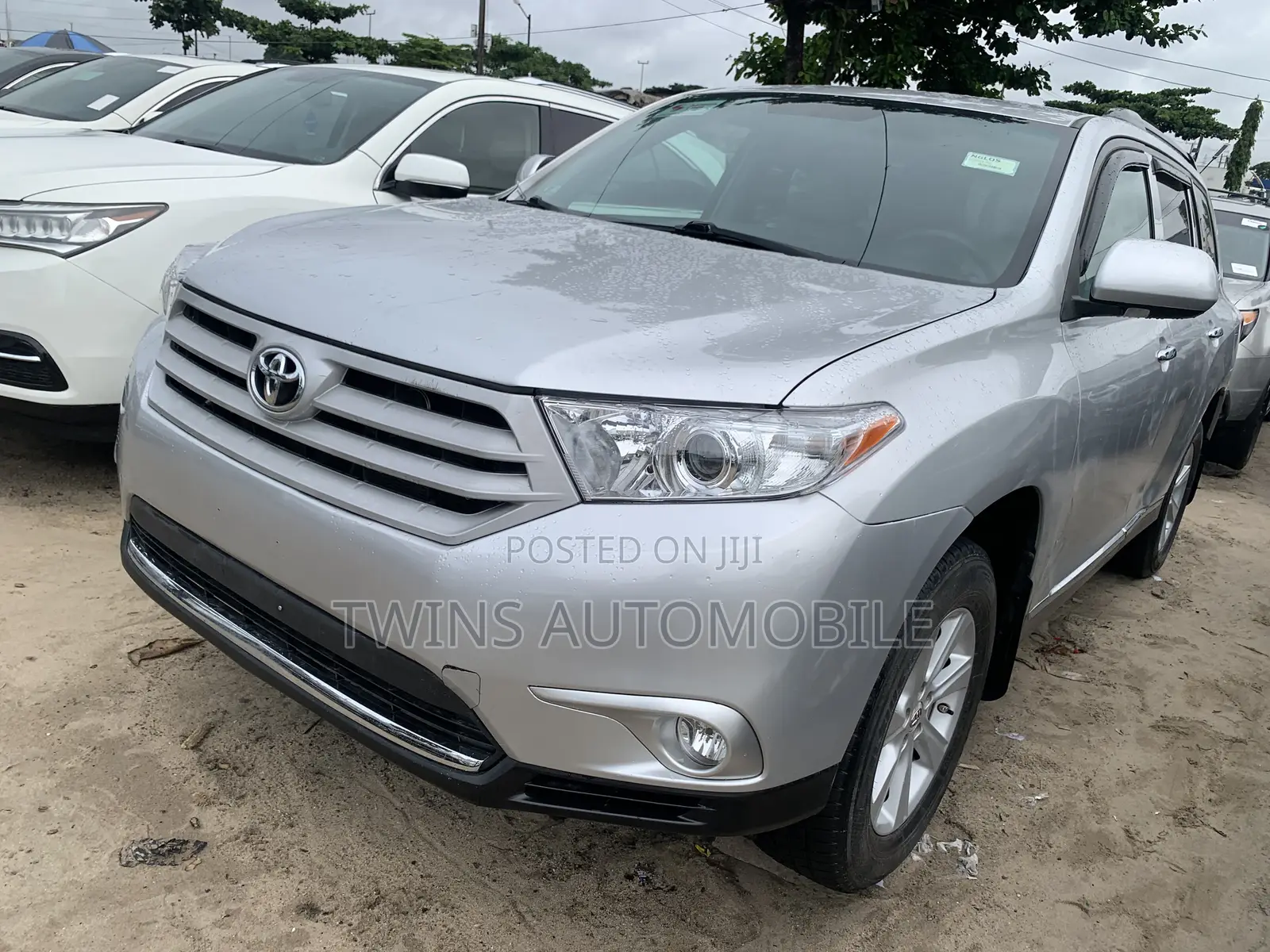 Toyota Highlander Limited 2012 Silver