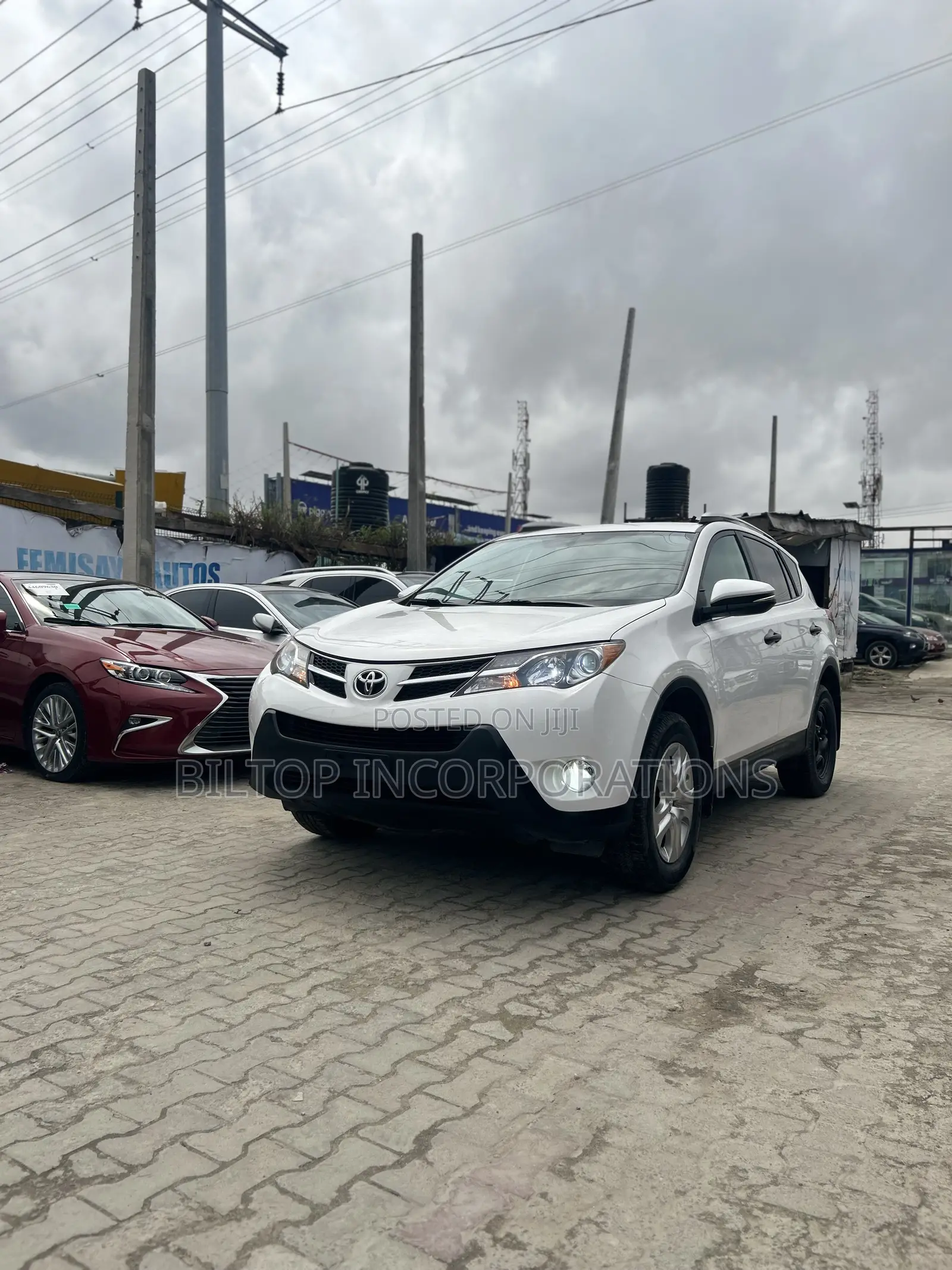 Toyota RAV4 LE 4dr SUV AWD (2.5L 4cyl 6A) 2014 White