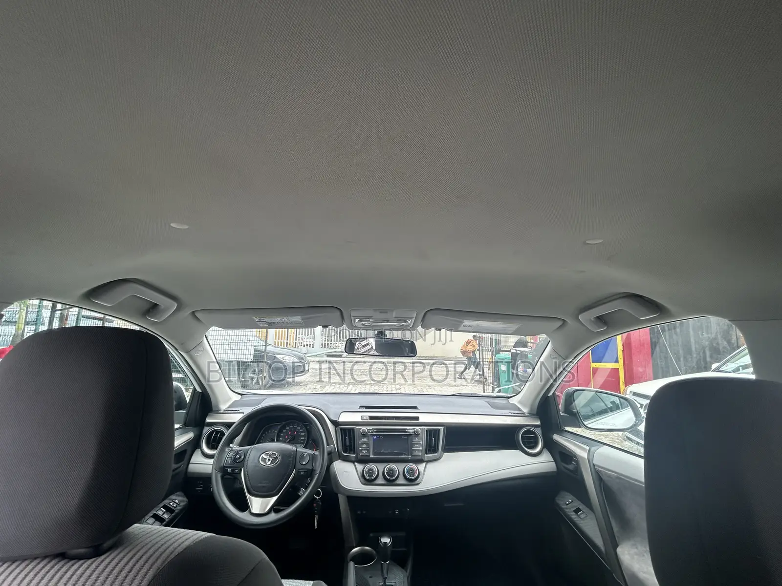 Toyota RAV4 LE 4dr SUV AWD (2.5L 4cyl 6A) 2014 White