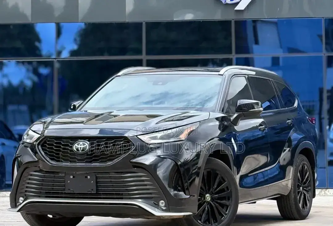 Toyota Highlander 2025 Black