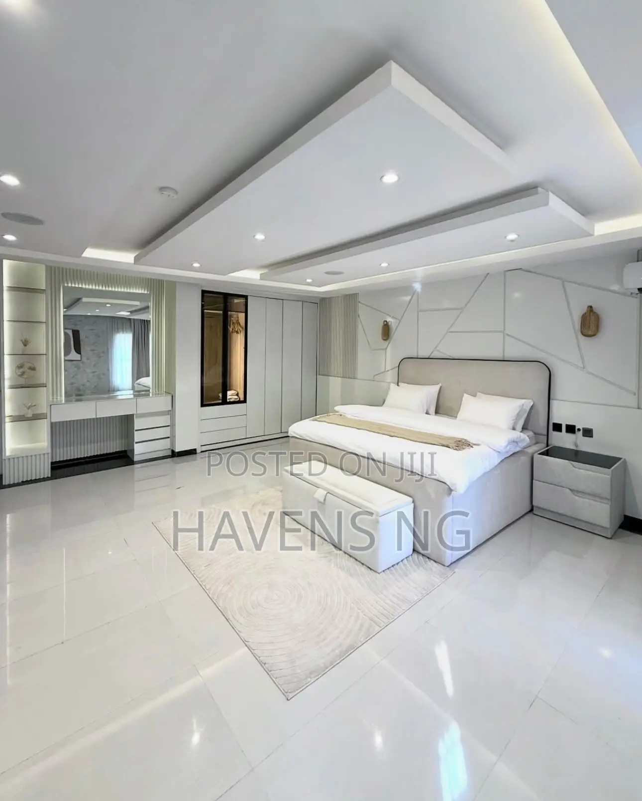Luxury 4-Bedroom Apartment for Short Let