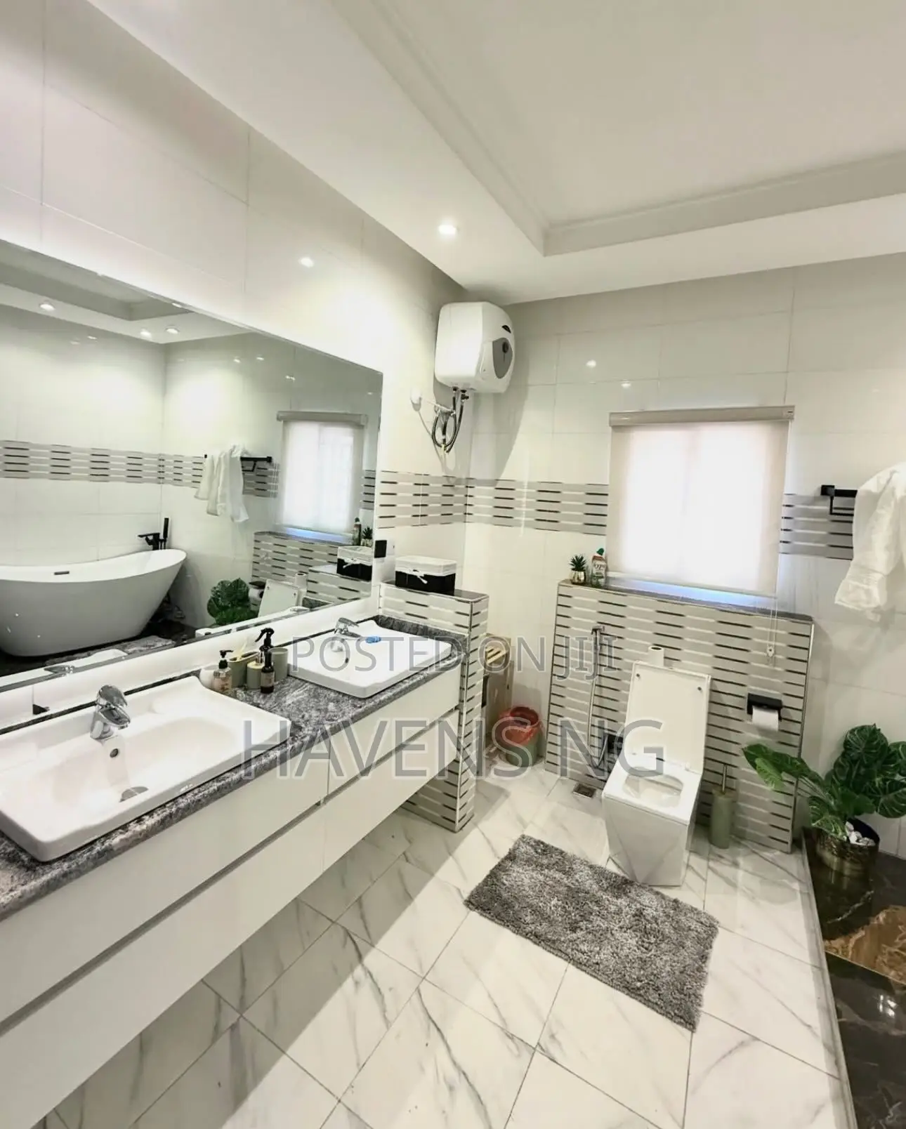 Luxury 4-Bedroom Apartment for Short Let