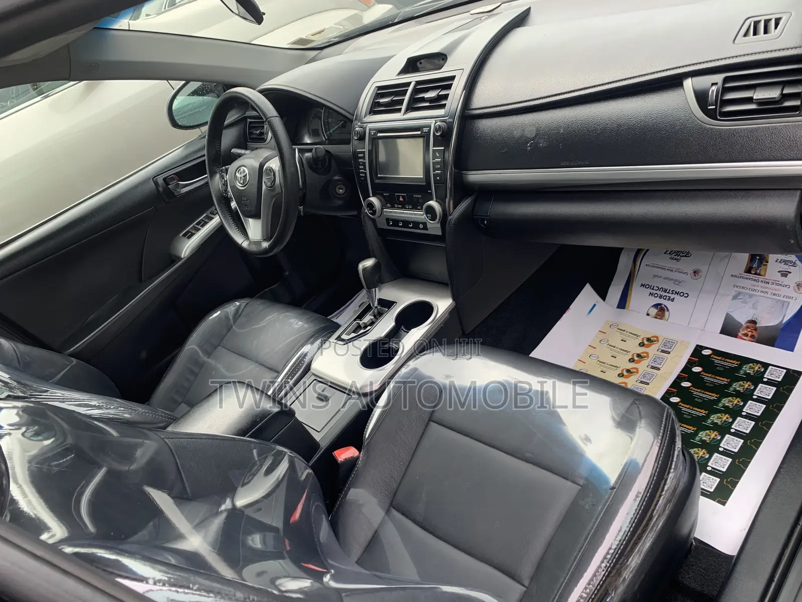 Toyota Camry SE 4dr Sedan (2.5L 4cyl 6A) 2014 Black