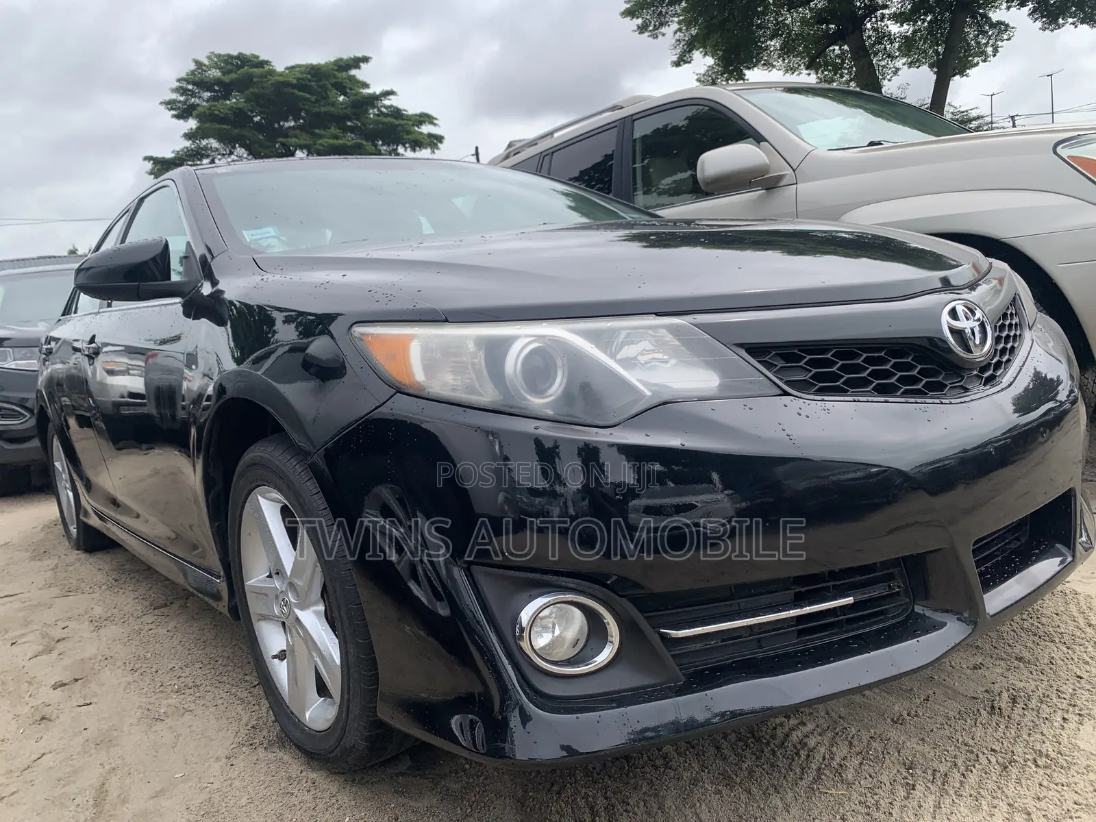 Toyota Camry SE 4dr Sedan (2.5L 4cyl 6A) 2014 Black