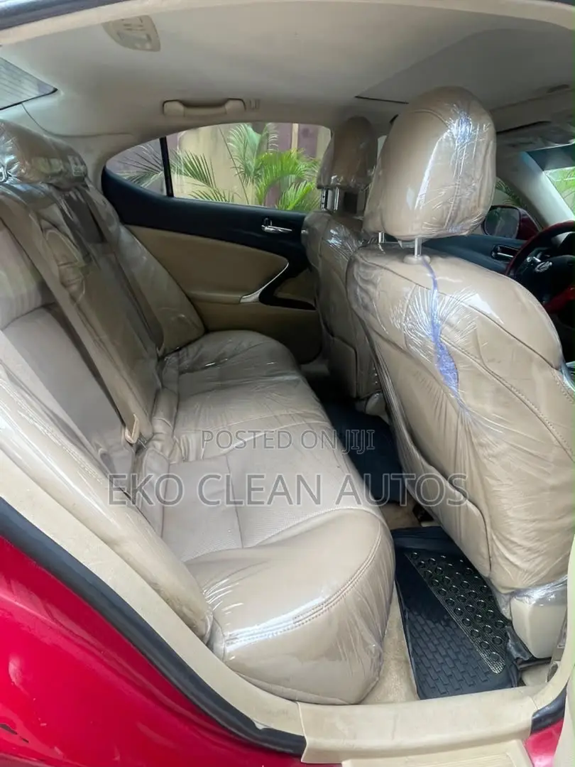 Lexus IS 2008 Red