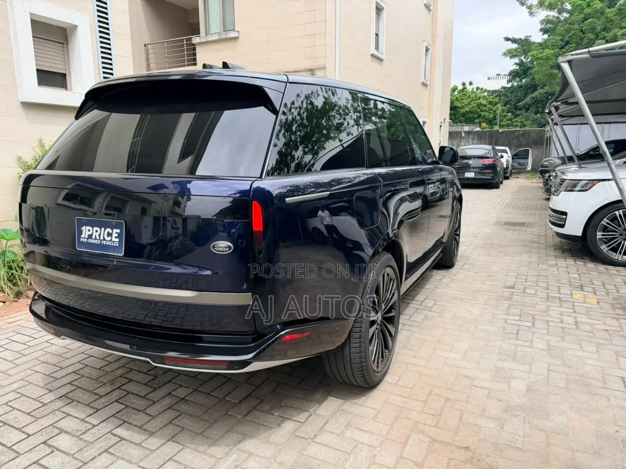 Land Rover Range Rover Vogue 2023 Blue