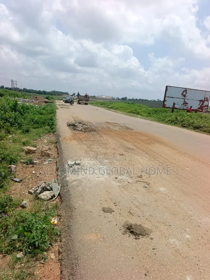 1 Heacters of Land in Gwagwalada for Sale. Abuja – Nigeria
