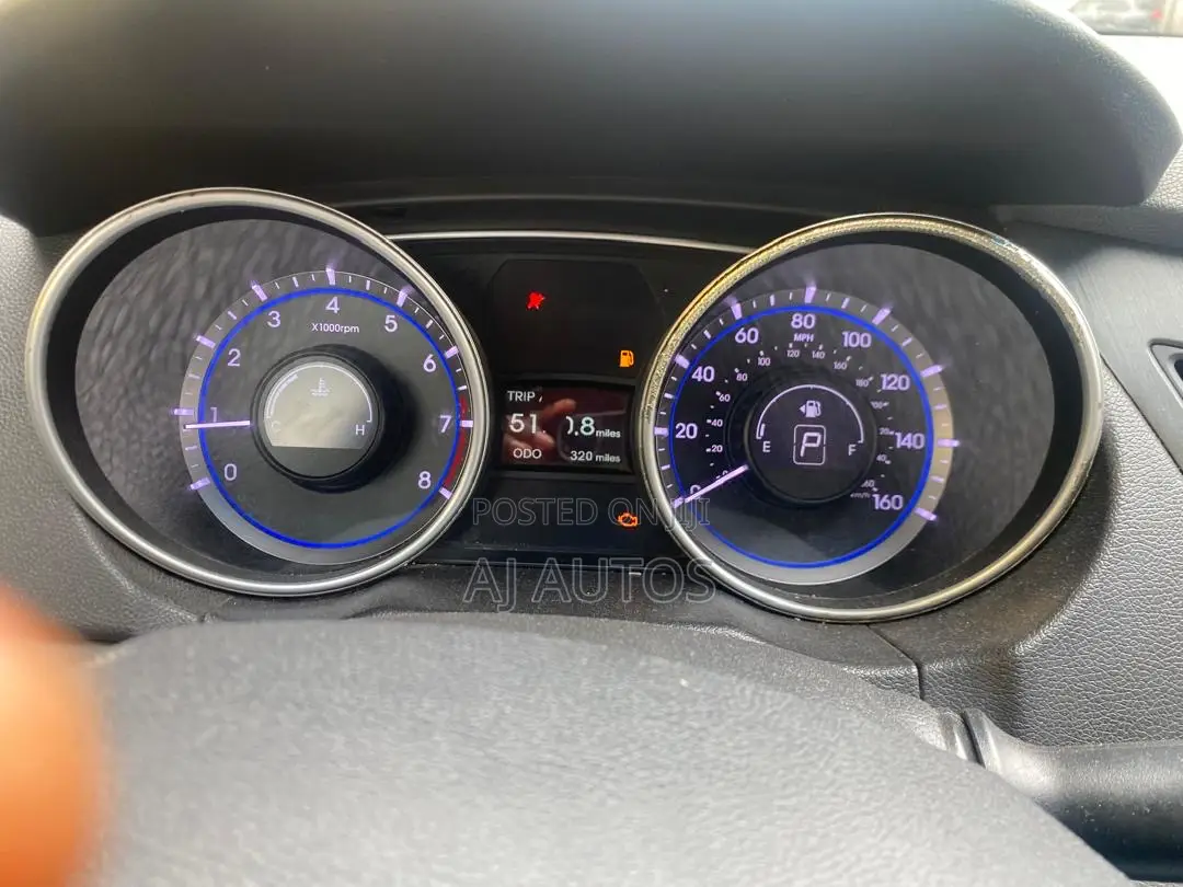 Hyundai Sonata 2012 Silver
