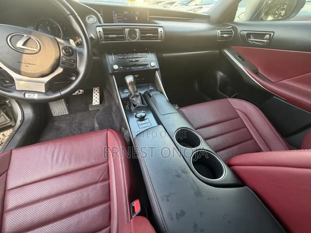 Lexus IS 2014 Gray