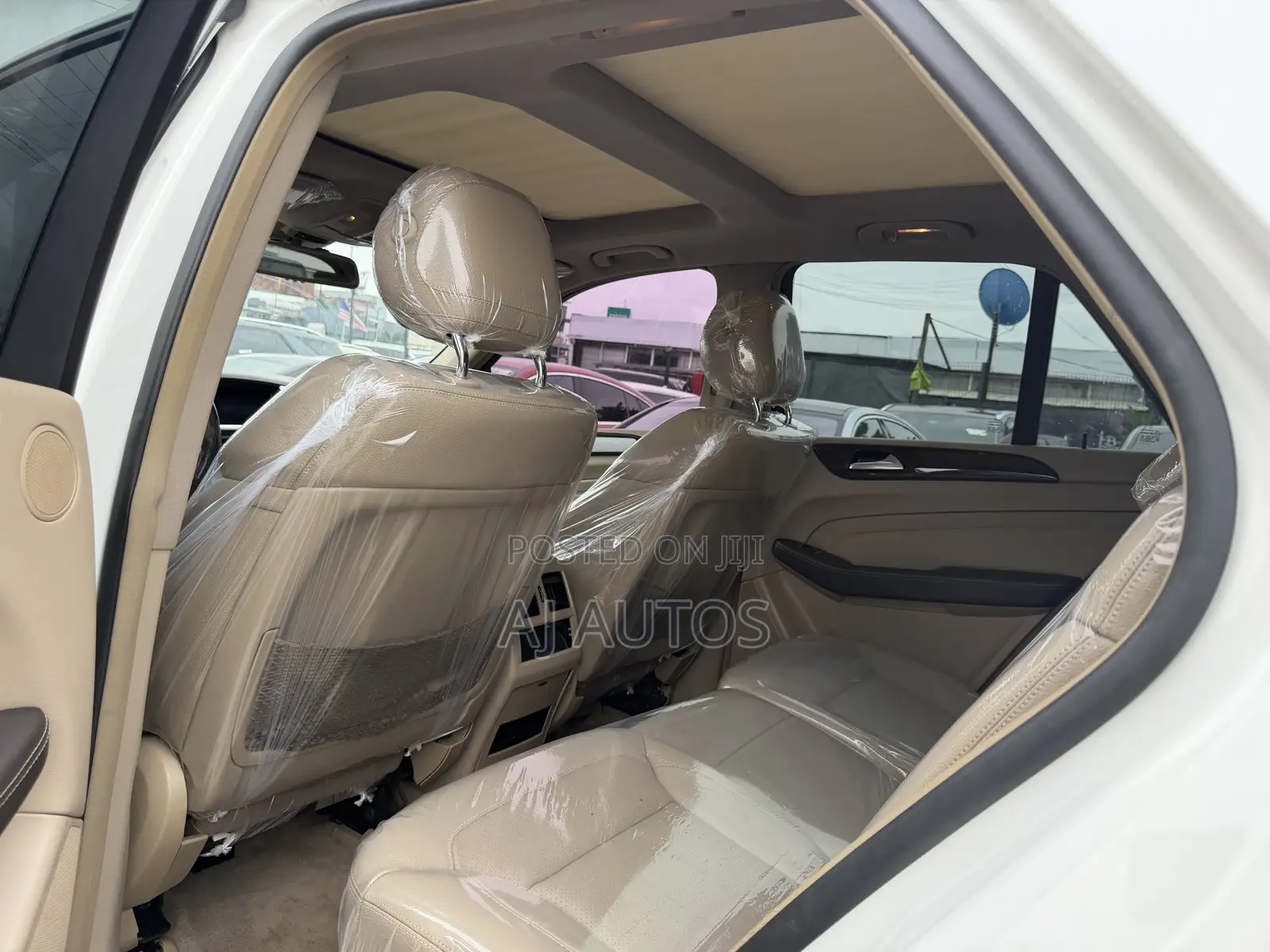 Mercedes-Benz M Class ML350 4MATIC 4dr SUV AWD (3.5L 6cyl 7A) 2015