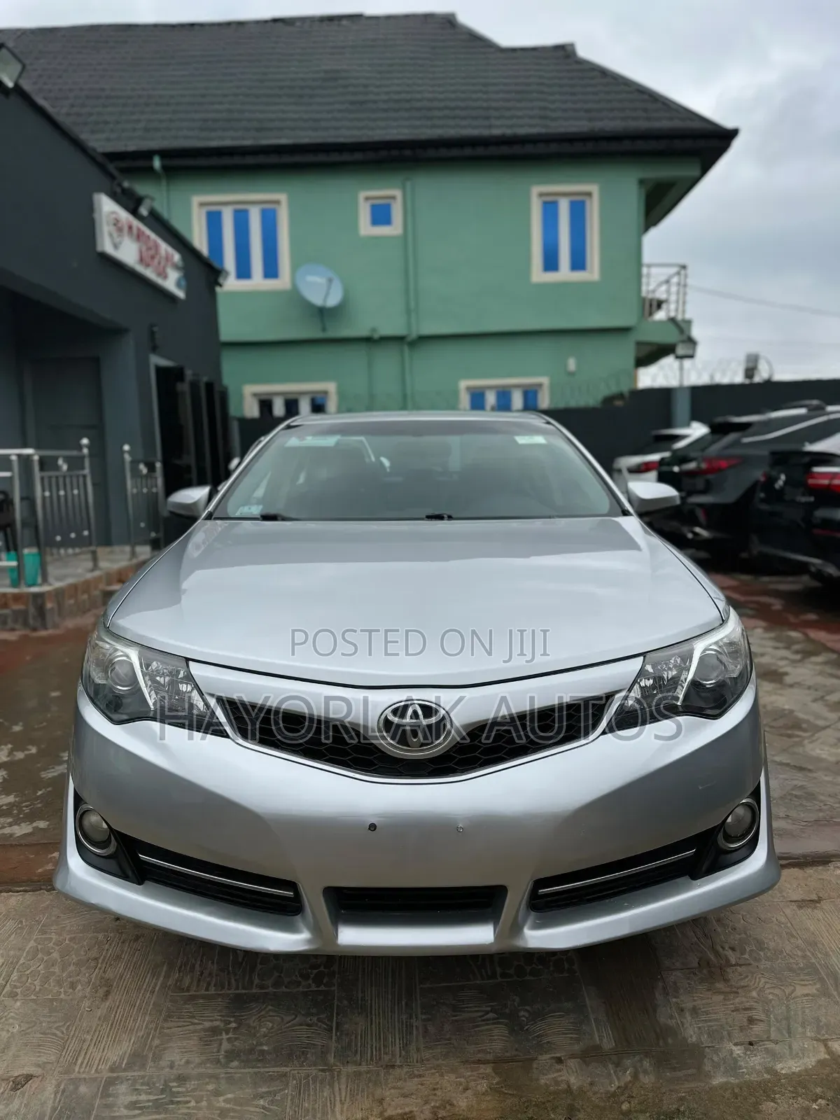 Toyota Camry SE Sport 4dr Sedan (2.5L 4cyl 6A) 2014 Silver