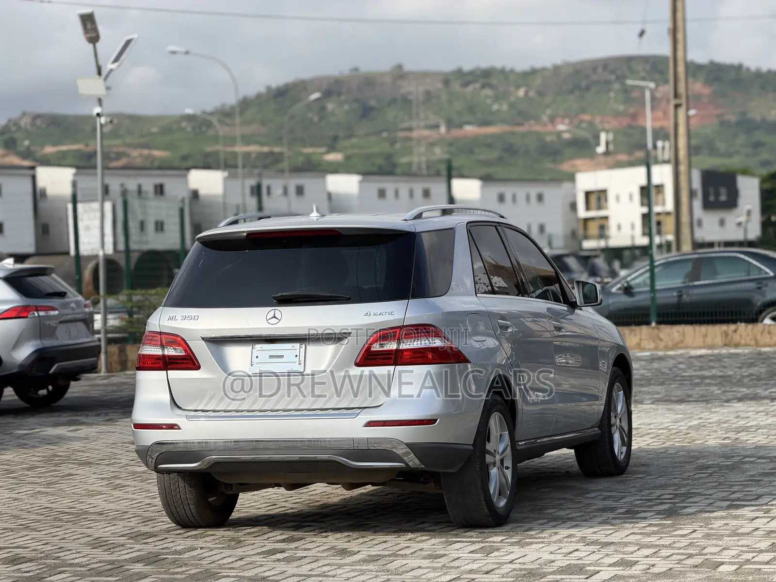 Mercedes-Benz M Class ML350 4MATIC 4dr SUV AWD (3.5L 6cyl 7A) 2014