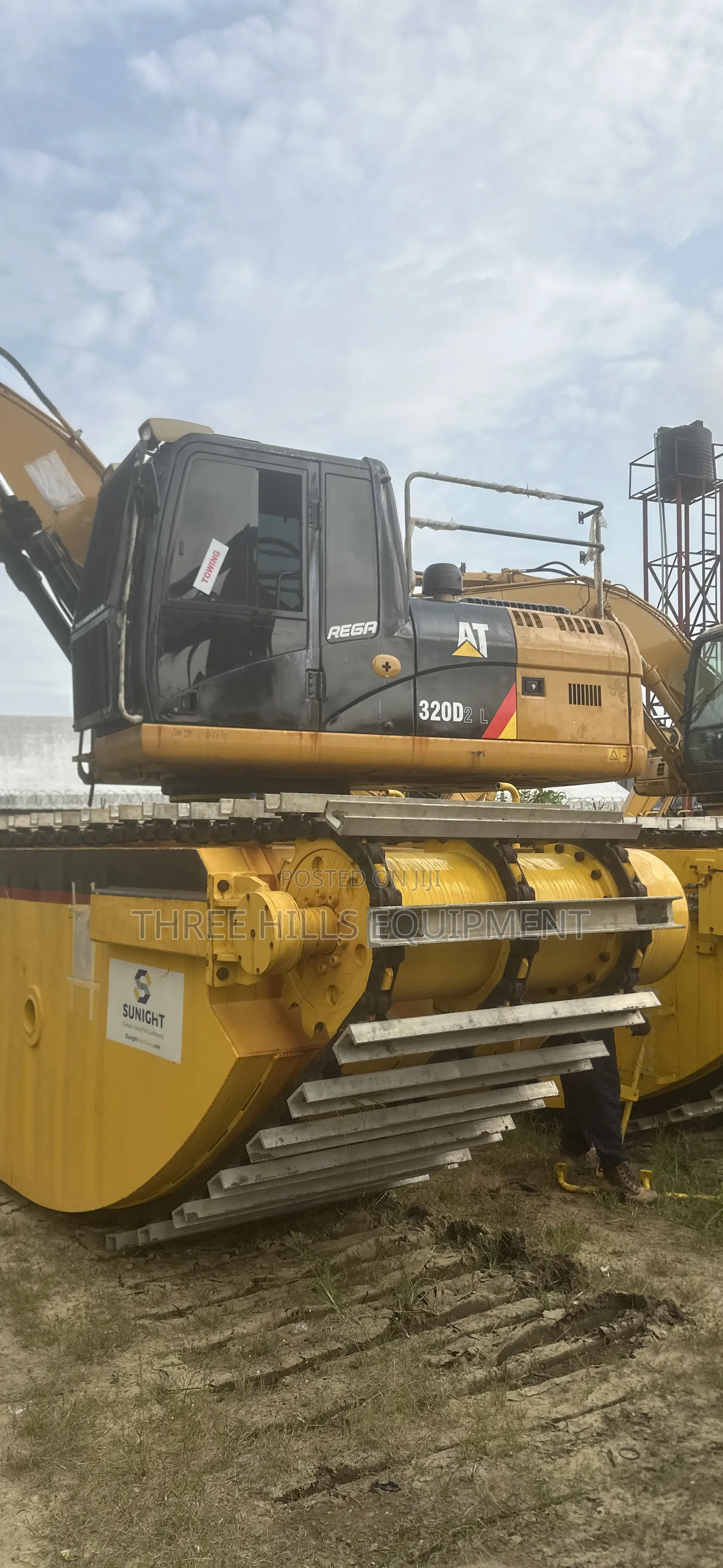 Swamp Buggie Cat 320d 2l