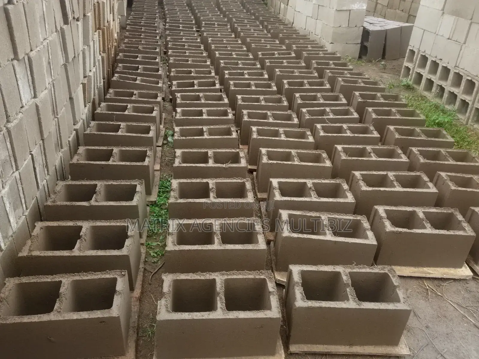 Well Mixed and Vibrated Concrete Block