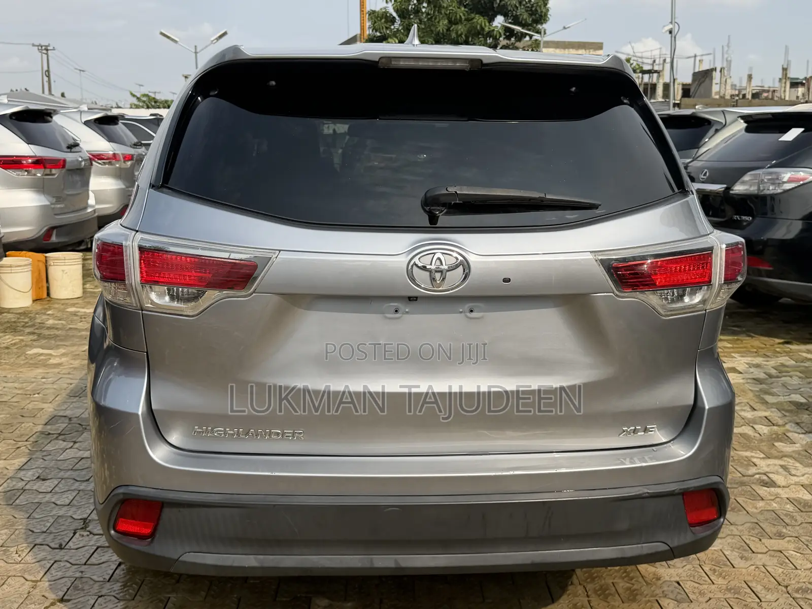 Toyota Highlander XLE V6 4x2 (3.5L 6cyl 6A) 2016 Silver