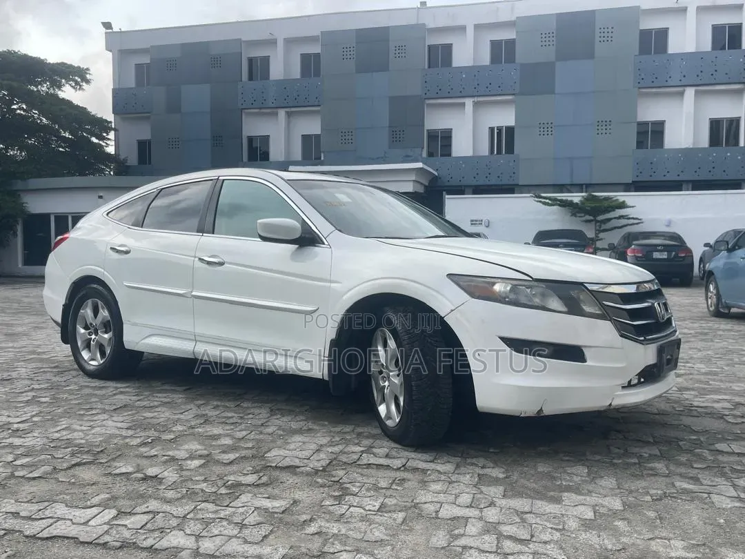 Honda Accord Crosstour 2011 White