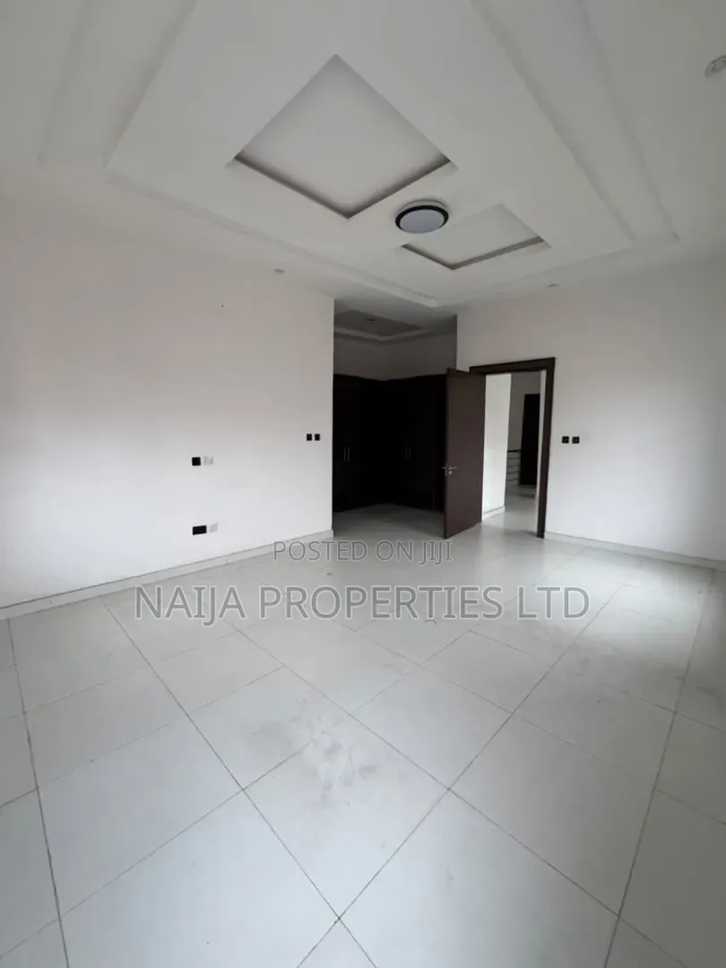 4bdrm Duplex in Ologolo for rent