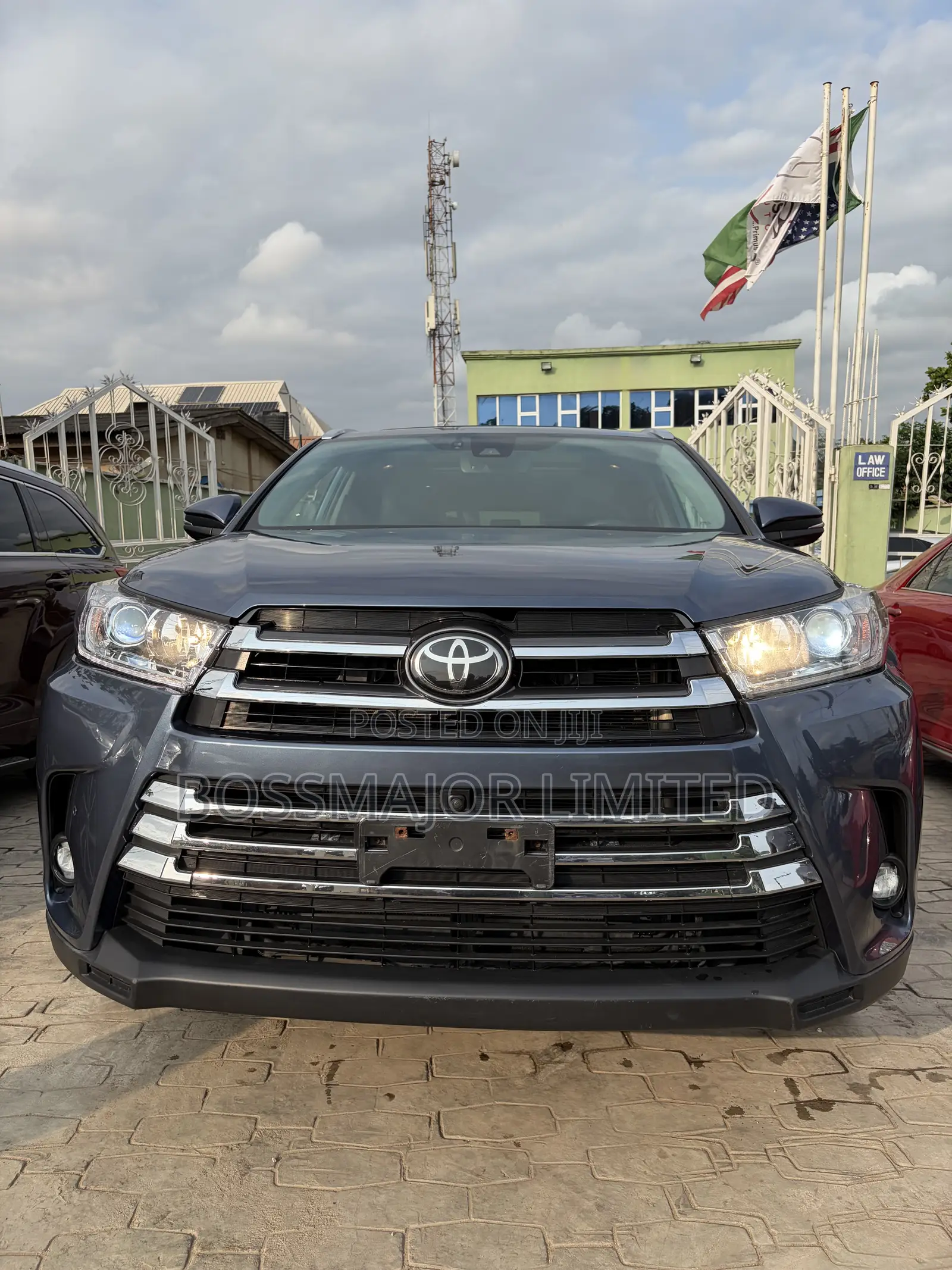 Toyota Highlander Limited Platinum 2019 Blue