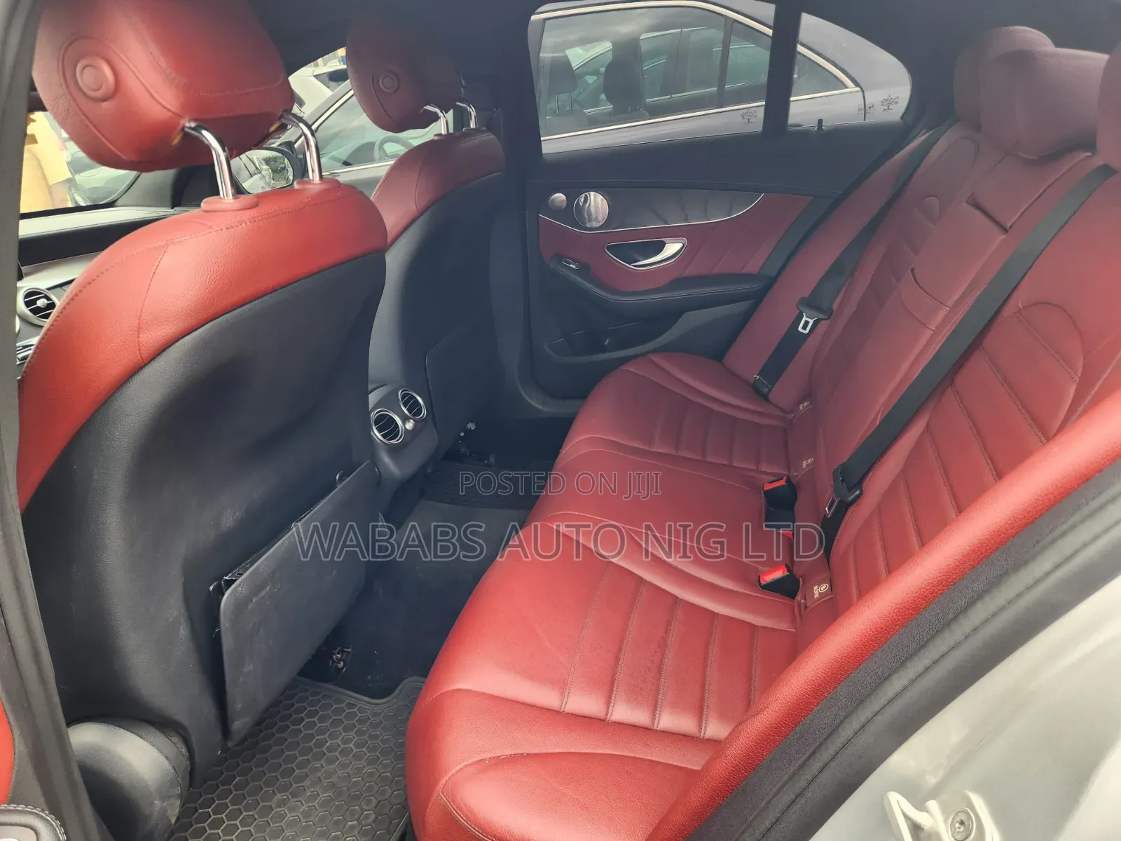 Mercedes-Benz C400 2016 Silver