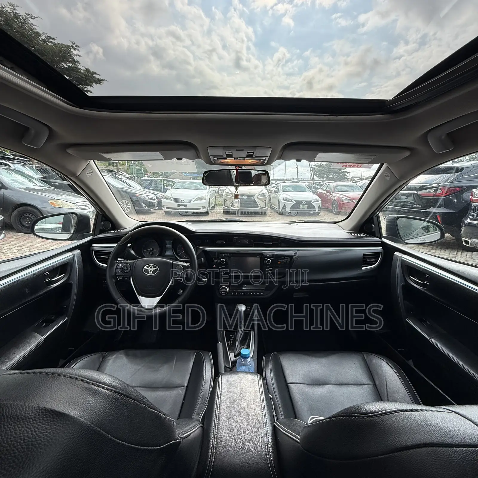 Toyota Corolla 2015 Silver