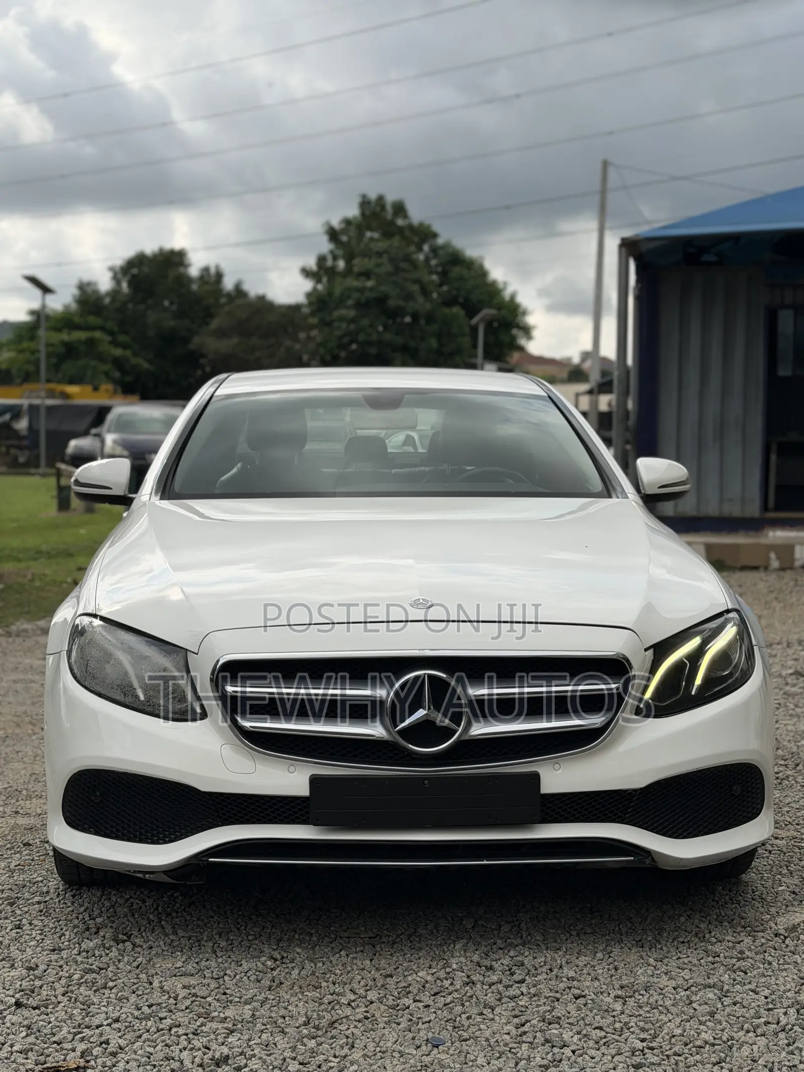 Mercedes-Benz E300 Base RWD Sedan (2.0L 4cyl 9A) 2017 White