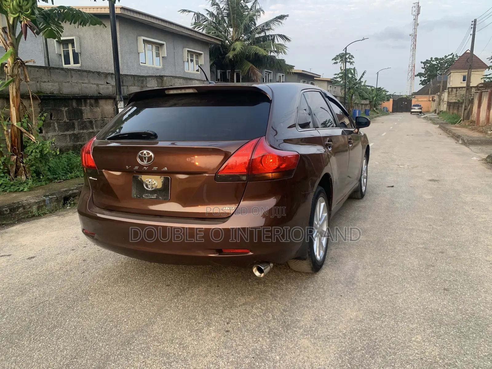 Toyota Venza AWD 2011 Brown