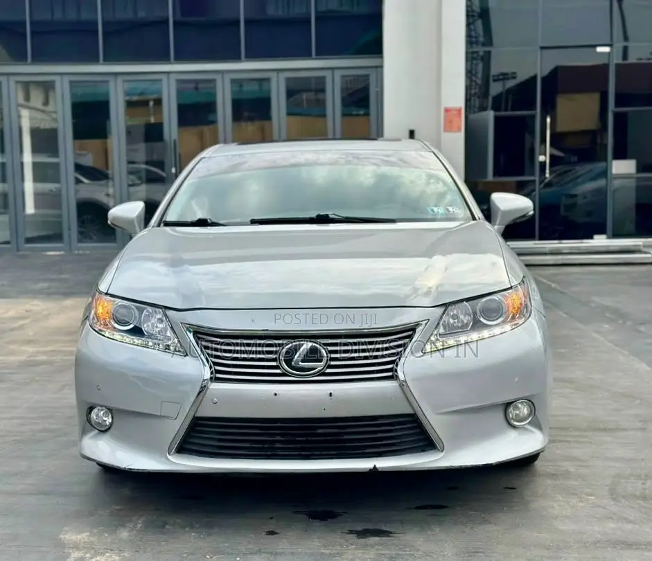 Lexus ES 350 FWD 2013 Silver