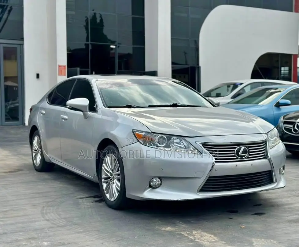 Lexus ES 350 FWD 2013 Silver
