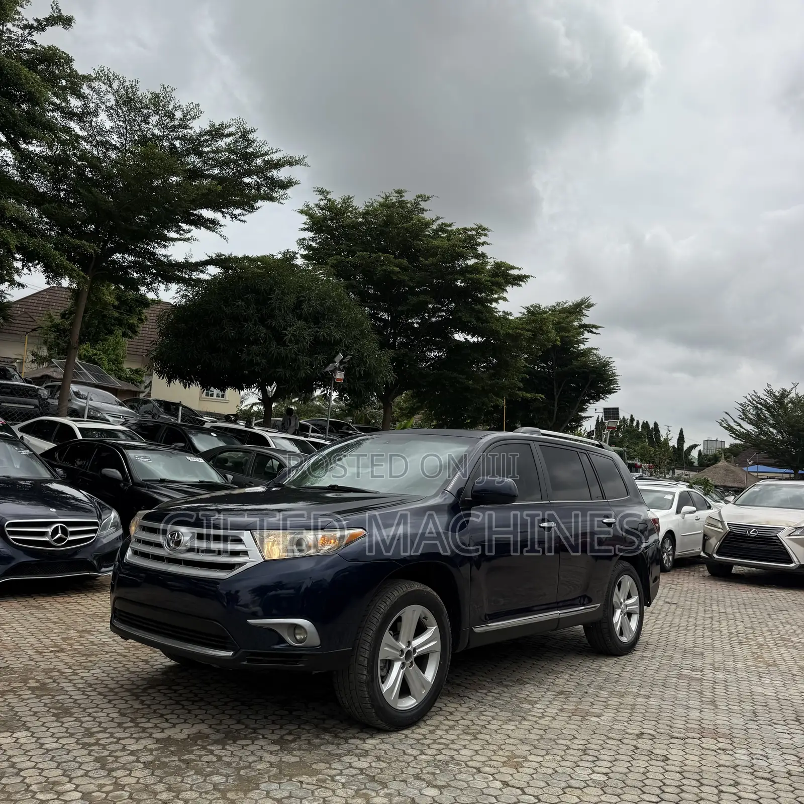 Toyota Highlander 2013 Blue